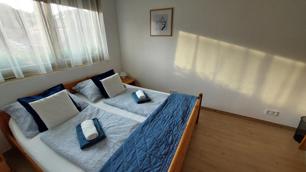 Zita Apartman Apartment Balatonalmádi Екстериор снимка